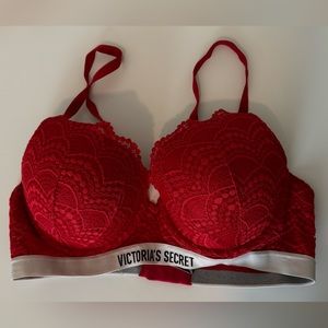 Victoria Secret Perfect shape Bra